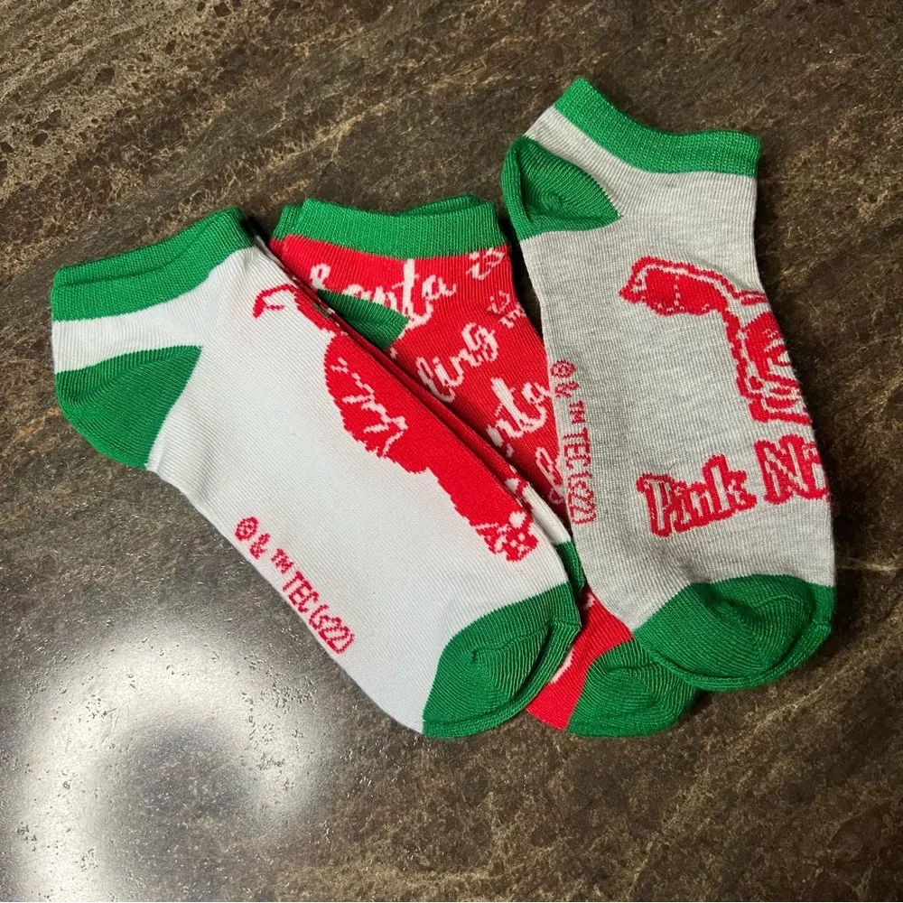 3 nwot a Christmas story crew cut socks size medium